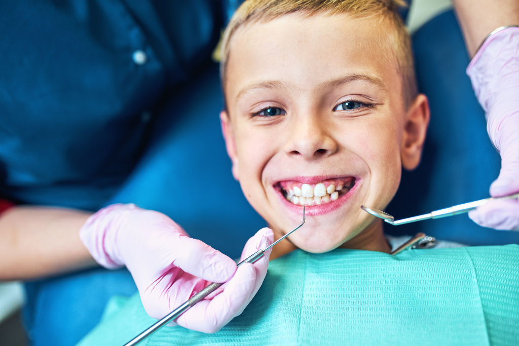 Child getting dental treatment - Medicred